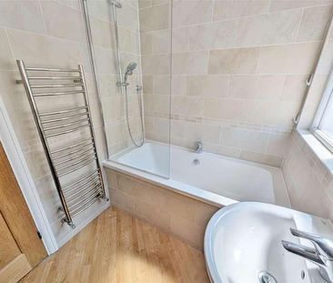 Herschell Road, Leigh On Sea, Essex, SS9 - Photo 4