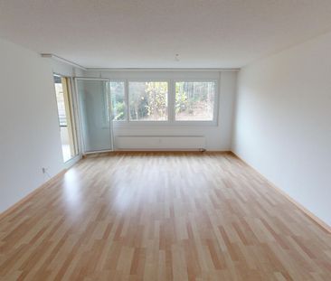 CHARMANTE 3.5 Zimmer-Wohnung an ruhiger Lage - Photo 3