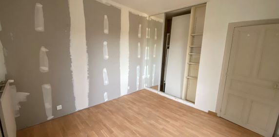 Location Appartement 3 pièces 74m² CHATEAUBRIANT 44110 - Photo 2