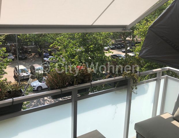 Modern möblierte Wohnung mit Balkon in Hamburg-Borgfelde - Photo 1