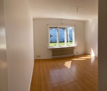 Solhemsgatan, Kumla - Photo 3
