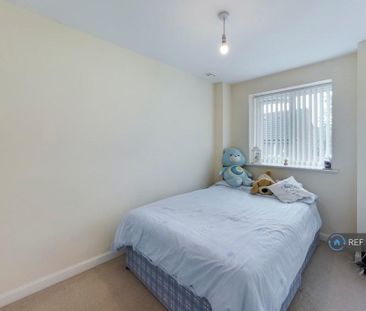 2 bedroom semi-detached house to rent - Photo 5