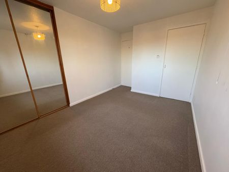 Linnet Rise, ., Kidderminster - Photo 5