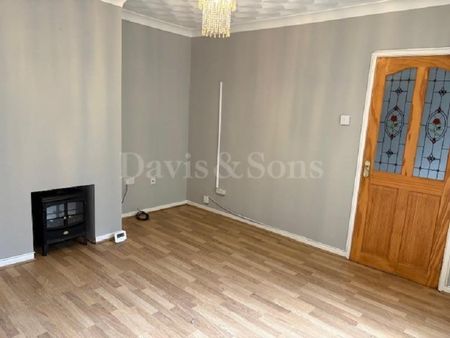 3 bedroom terraced house to rent - Photo 5