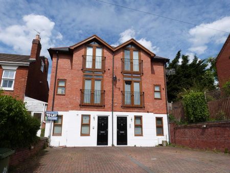 Studio to rent - Photo 5