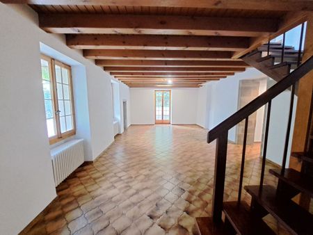 Villa individuelle avec jardin, au centre de Nyon ! - Photo 3