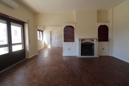 Apartamento T6 em Setúbal - Photo 3