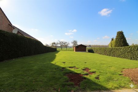Rustig gelegen villa met ruime tuin - Foto 2
