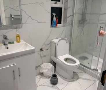 Room in a Shared House, Storey Road, E17 - Photo 2