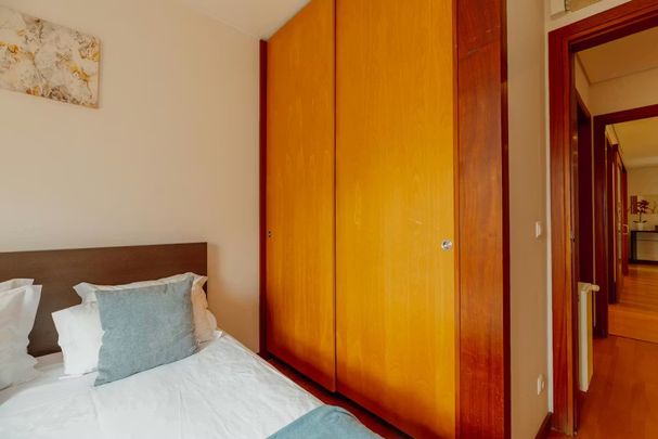 Rua de Gonçalo Cristóvão, Porto, Braga 4000-268 - Photo 1