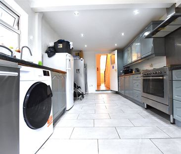 Ellison Road, London, SW16 - Photo 2