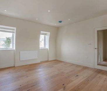 3 bedroom apartment to rent - Photo 3