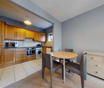 Linden Court, Grove Avenue, Blackrock, Co. Dublin, A94 EY15. - Photo 4
