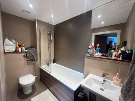 2 Bed Flat, The Riverside, M5 - Photo 3