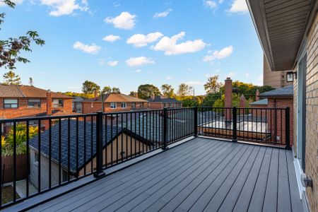 For Lease - 83 Clairton Crescent, Toronto, Ontario - Photo 2