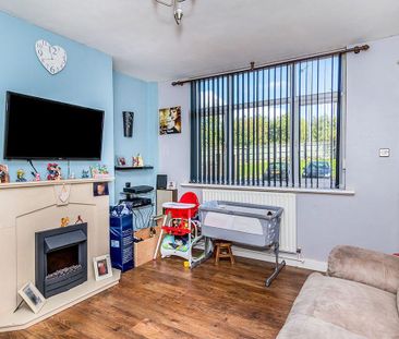 2 bedroom semi-detached house to rent - Photo 5