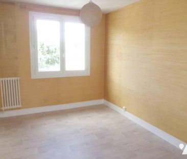 F3 RUE AUGUSTE LECHESNE - Photo 3