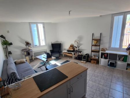 Location Appartement 2 pièces 46 m2 à Lodève - Photo 3