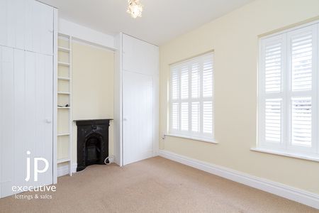 POMEROY STREET CARDIFF BAY UNFURNISHED TWO BEDROOM HOUSE - Photo 5