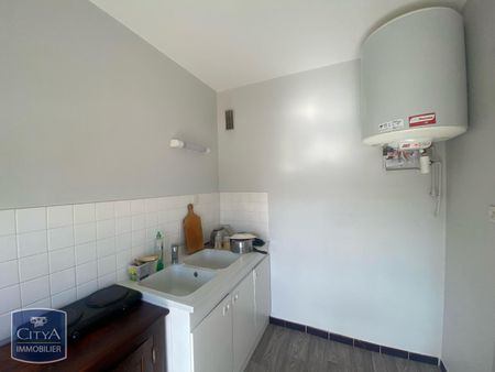 Location Appartement 1 pièce 27m² CHAMBERY 73000 - Photo 3