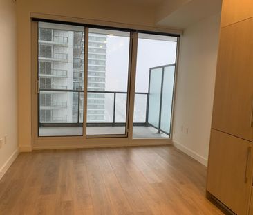 For Lease - 85 Mcmahon Drive Unit# 1815, Toronto, Ontario - Photo 3