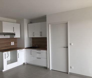 Location Appartement 2 pièces 48m² BEZIERS 34500 - Photo 3