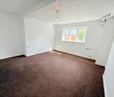 Harriet Foster House, Taunton Town Centre - Photo 3