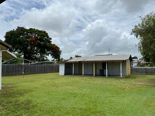 15 Keith Hamilton Street, 4740, West Mackay - Photo 1