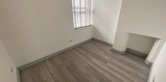 Neville Street, Cardiff, Riverside - Photo 2