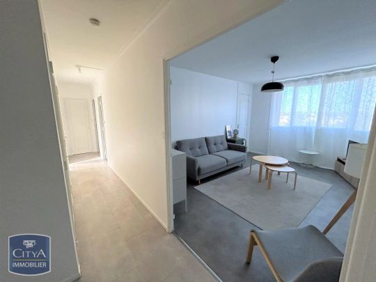 Appartement à louer 5 pièces 81.61m² - Photo 1