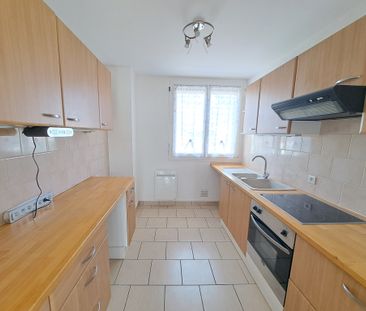 Location Appartement 3 pièces 53m² TROYES 10000 - Photo 2