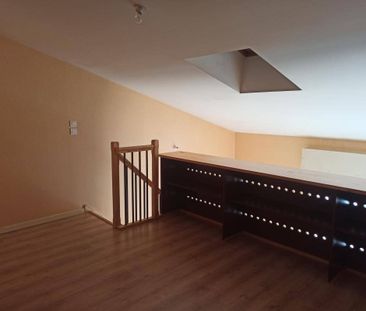 Location appartement t1 bis 31 m² à Villefranche-de-Rouergue (12200) - Photo 2