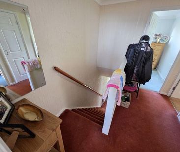 3 bedroom end of terrace house to rent - Photo 6