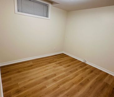 For Lease - 123 Ravenscroft Road, Ajax, Ontario - Photo 5