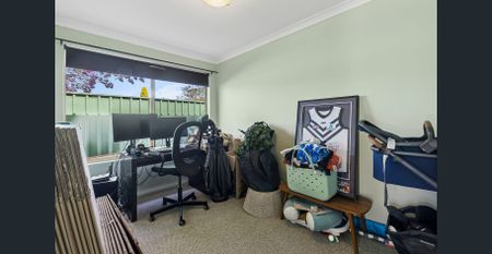 4x2x2 FAMILY HOME REPRESENTS GREAT VALUED - Photo 3