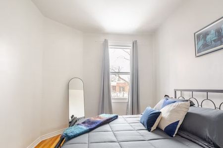 4855 Rue Jeanne Mance, Montréal (Le Plateau-Mont-Royal), QC H2V - Photo 4