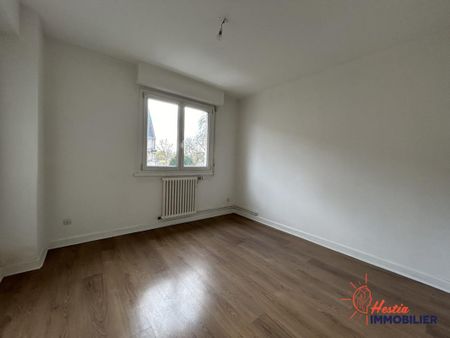 Location Appartement 2 pièces 45m² CHALONS EN CHAMPAGNE 51000 - Photo 2