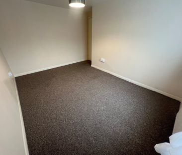 2 bedroom house to rent - Photo 1