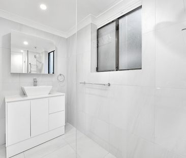Renovated Newtown Terrace: Victorian Charm With Modern Flair - Photo 4