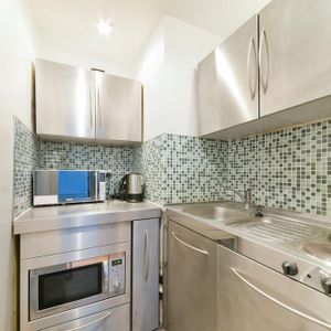 Studio to rent - Photo 2
