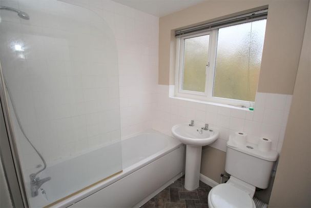 1 bedroom semi-detached house to rent - Photo 1