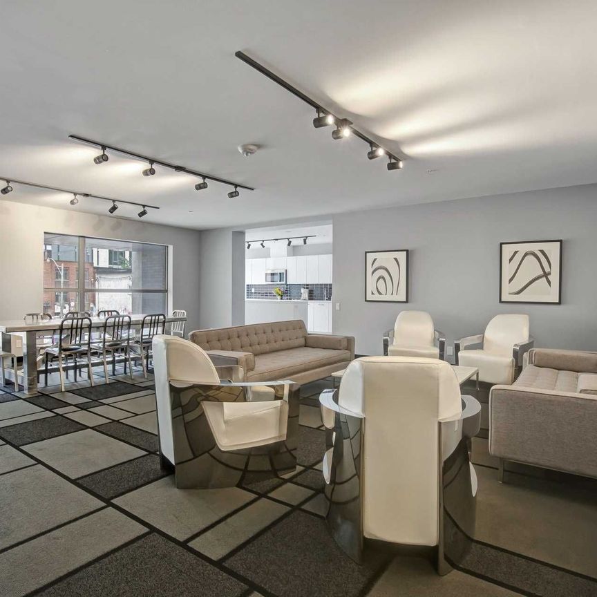 For Lease - 39 Brant Street Unit# 808, Toronto, Ontario - Photo 1