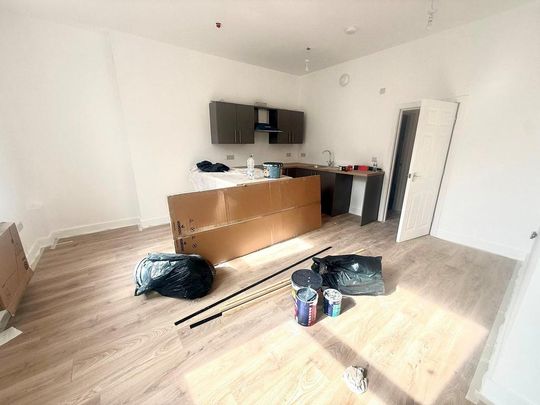 2 bedroom flat to rent - Photo 1