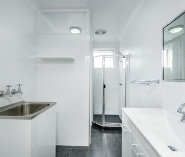 Comfortable Two-Bedroom Living in the Heart of Merewether - Photo 5