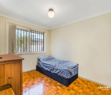 Charming Three Bedroom Home - Photo 2