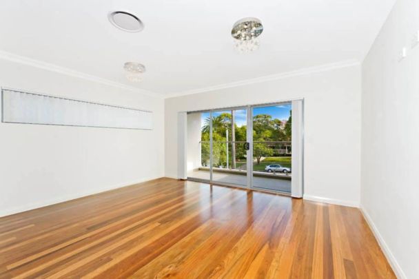 170 Queen Victoria Street, Bexley. - Photo 1