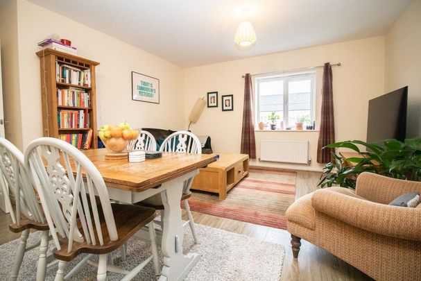 2 bedroom apartment to rent - Photo 1