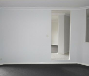 🏡 For Rent � 4 Erica Street, Coodanup WA 6210 - Photo 3