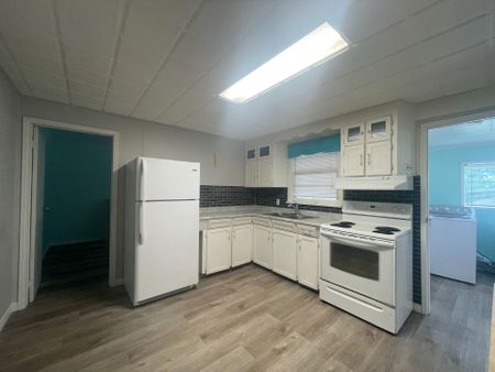 For Lease - 15 Vera Street Unit# Main Level, St. Catharines, Ontario - Photo 3