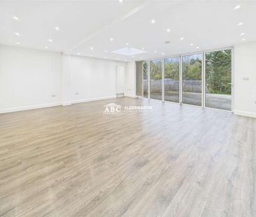Edgwarebury Lane, Edgware, HA8 - Photo 5